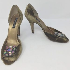 Claudia Ciuti Green Velvet Open Toe Pump Heels 7M